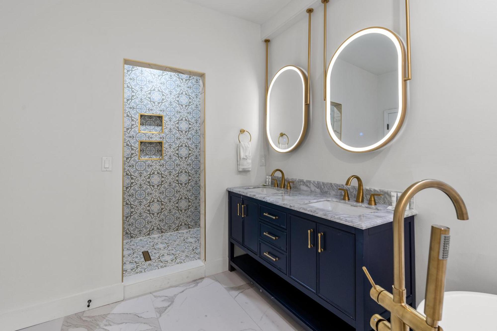 Luxurious Home With Theatre Room شاطئ ميرتل المظهر الخارجي الصورة